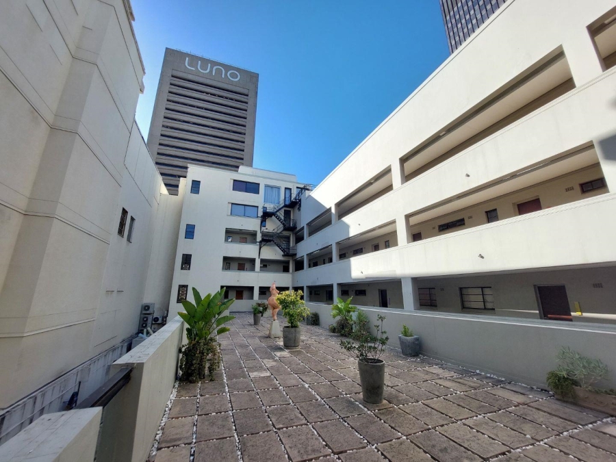 To Let 2 Bedroom Property for Rent in Cape Town City Centre Western Cape